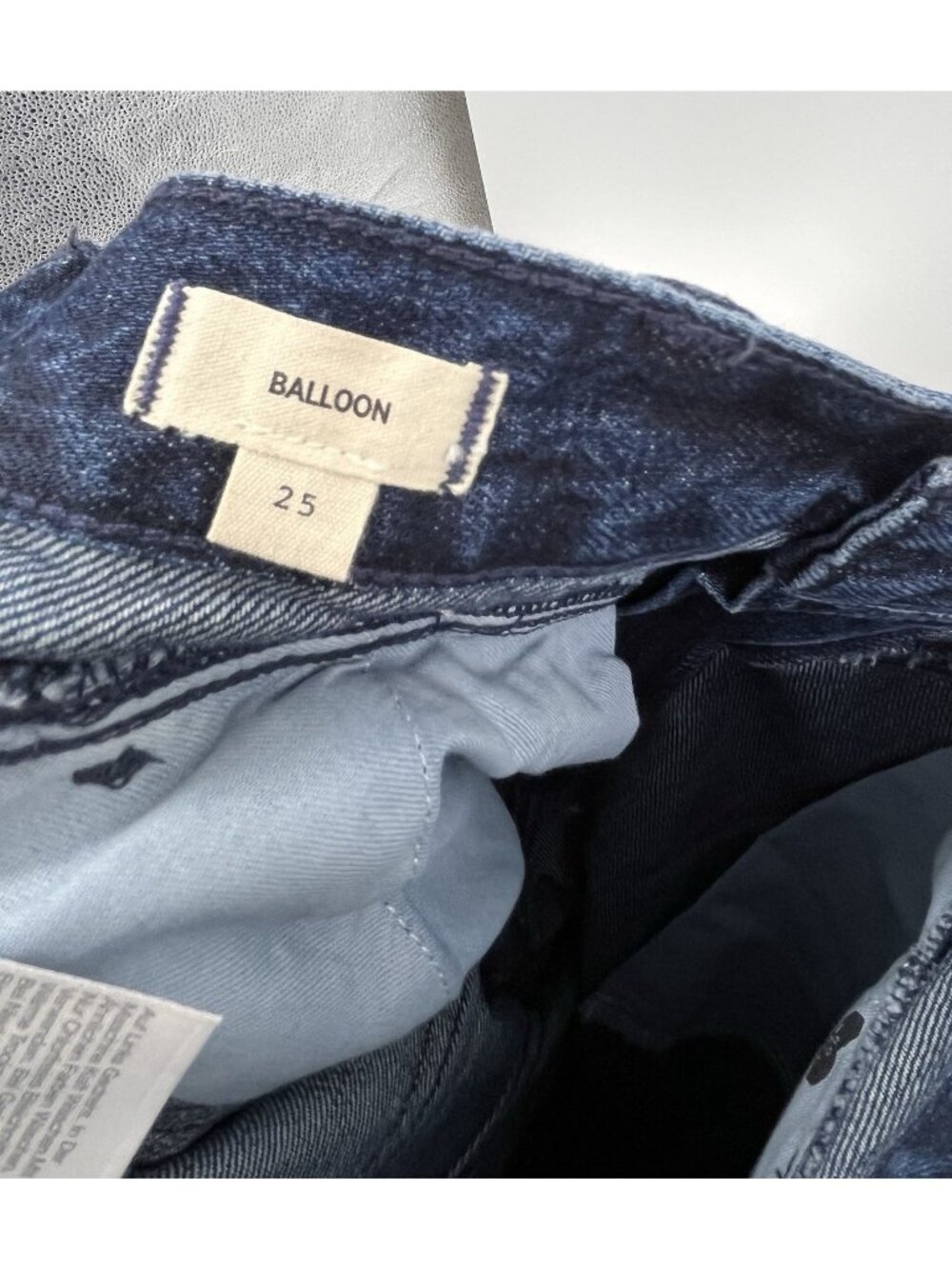 MADEWELL Women's Dark Sandford Wash Balloon V-Waist Crop Jeans Size 25 - Picture 5 of 7